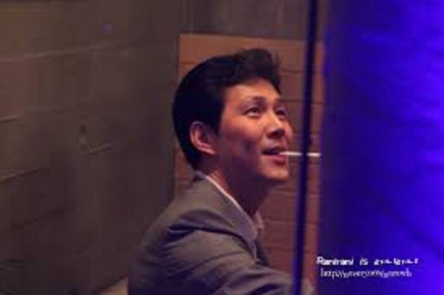 연예인들의 담배 피우는 모습 | 인스티즈