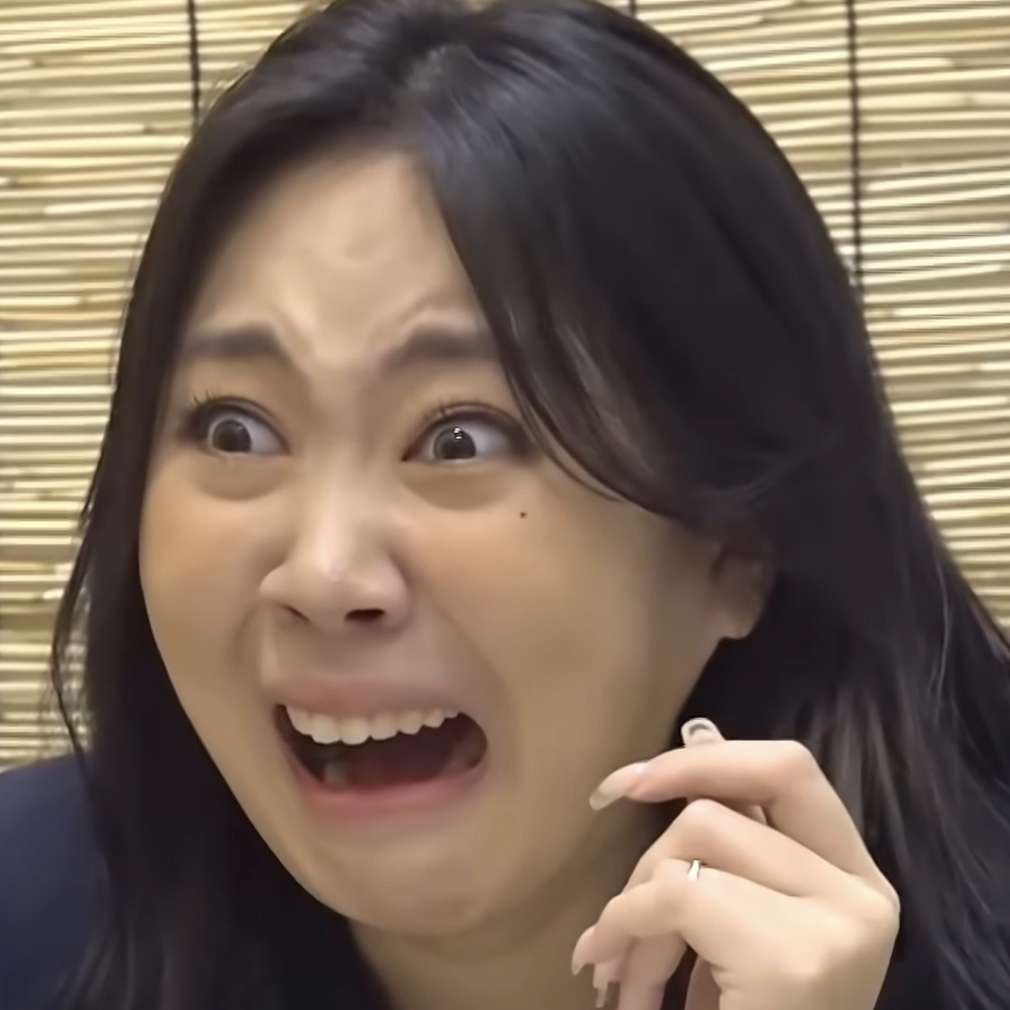 롤라팔루자 측 문제로 앵콜 무대 못하게 돼서 빡친 트와이스 | 인스티즈