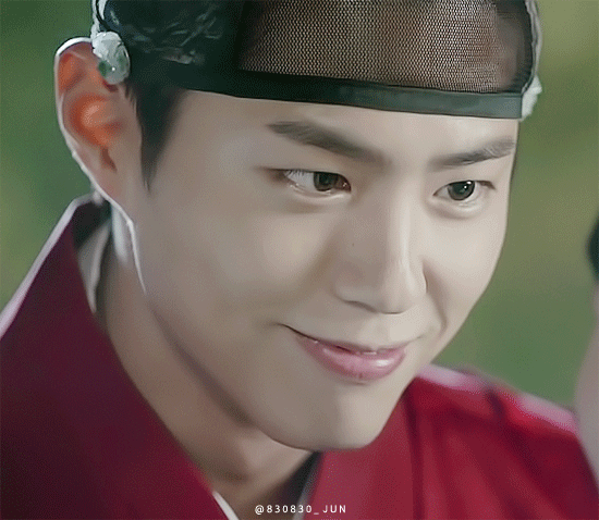 닮았다고 많이 언급되는 20대 시절 조인성 vs 현재 박보검 jpg | 인스티즈