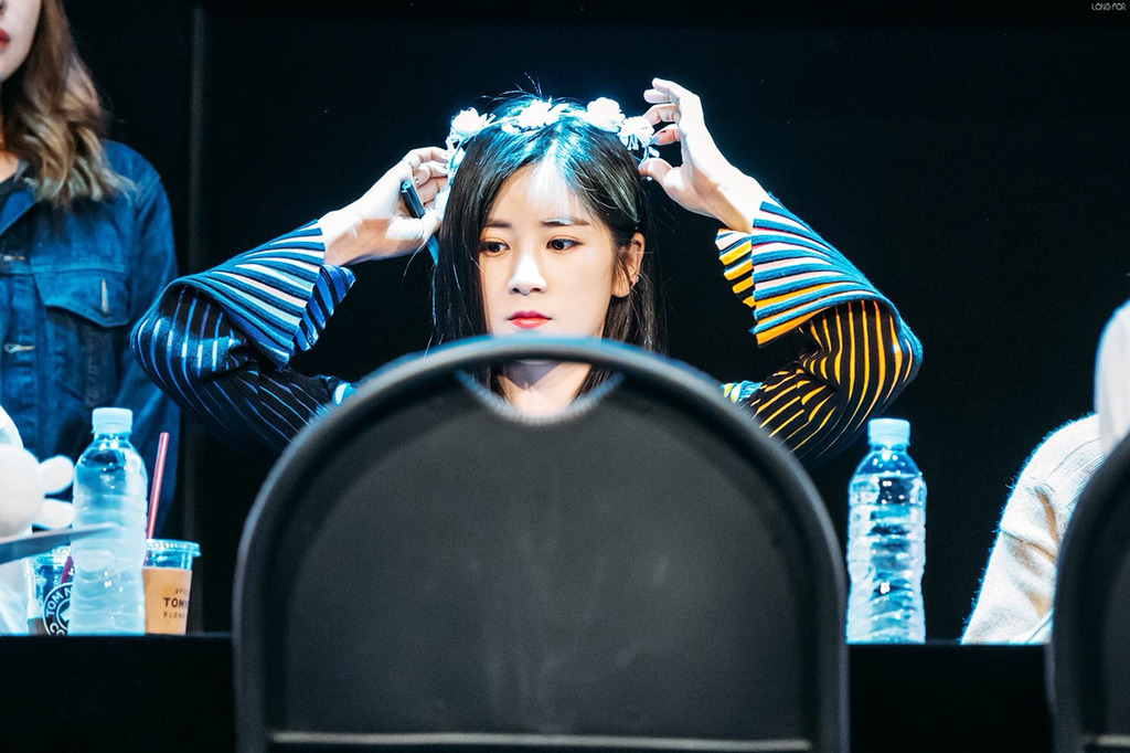 [에이핑크] 친한 형에게 같이 후쿠오카에 가자는 제의를 받게되서 박초롱 | 인스티즈