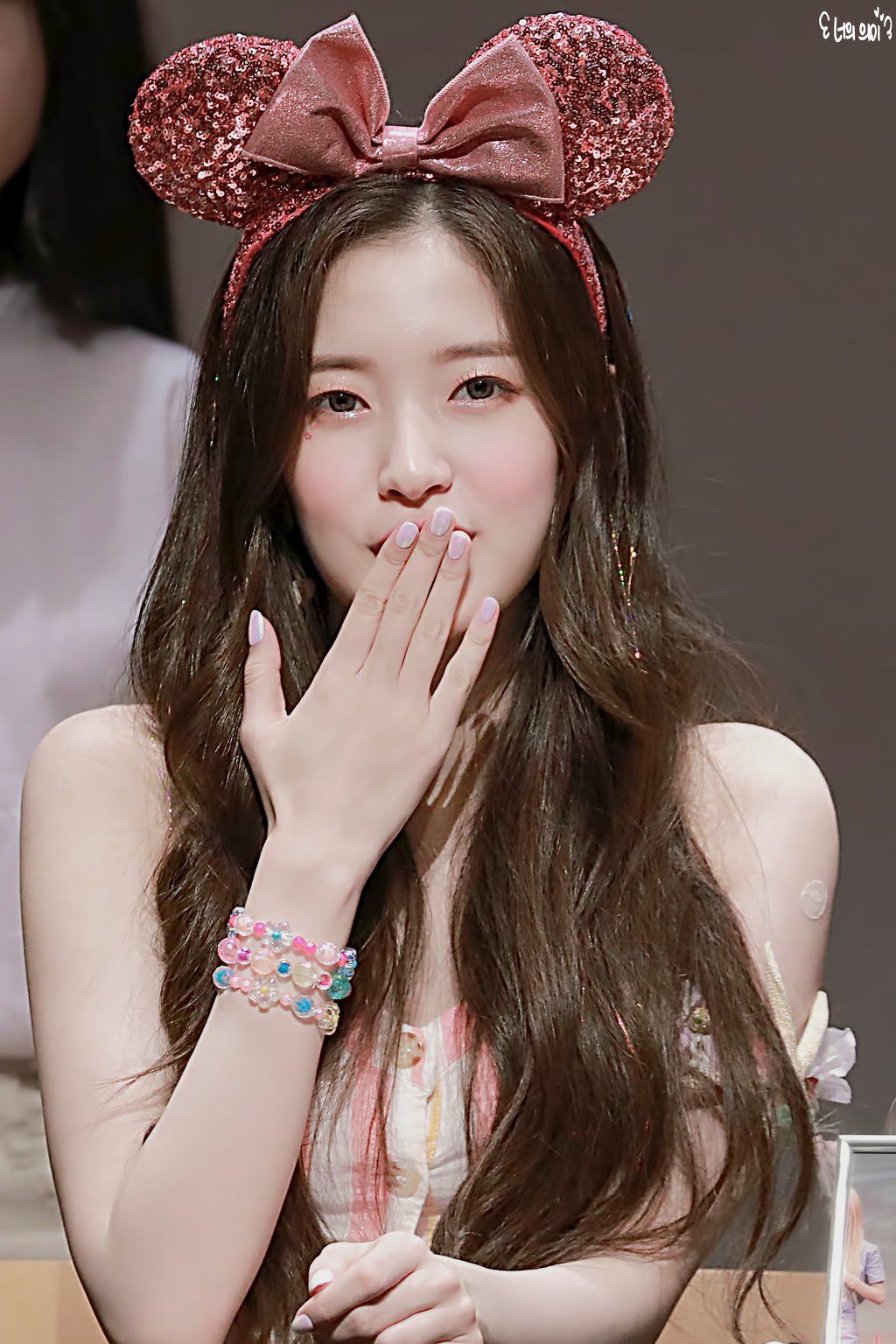 의외로 청순한 오마이걸 아린이.jpgif | 인스티즈