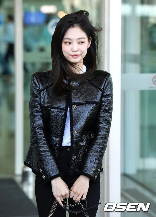 이토준지 토미에 닮았다고 언급 된 여자연예인들.jpg | 인스티즈