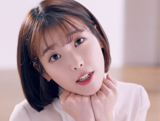 그날엔 CF 아이유.gif | 인스티즈