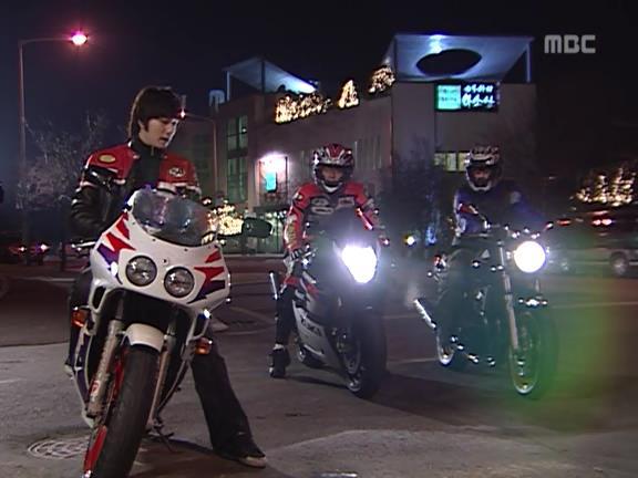 [거침없이하이킥] 사람 되다 만 윤호 ㅋㅋㅋㅋㅋ.jpg | 인스티즈