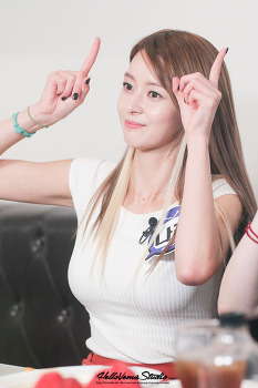 닉값하려고 올리는 헬로비너스 나라.jpgif | 인스티즈