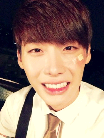 남자들에게 호불호가 갈리는 외모를 가진 대표적인 남자 연예인.jpg | 인스티즈