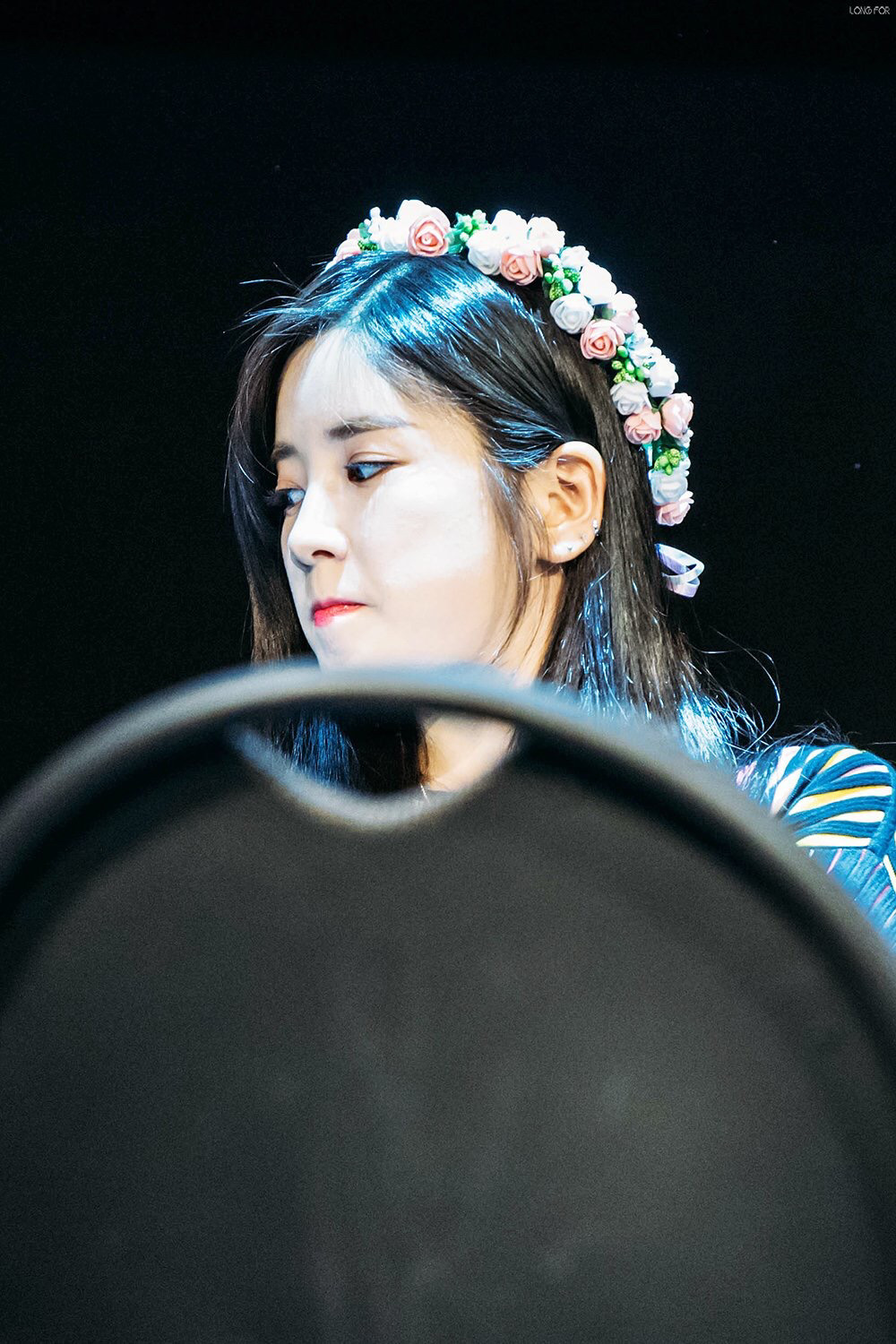 [에이핑크] 친한 형에게 같이 후쿠오카에 가자는 제의를 받게되서 박초롱 | 인스티즈