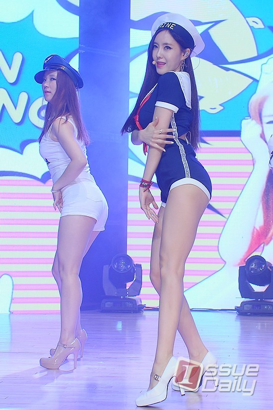 슬랜더 몸매 효민.gif | 인스티즈