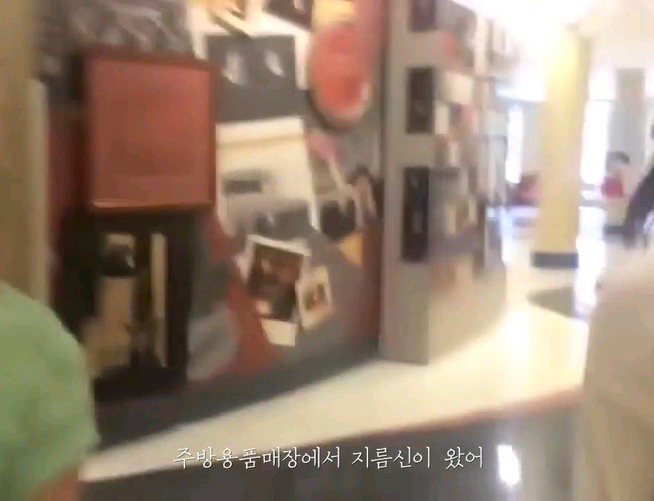 테일러 스위프트의 팬 결혼식 뒷풀이 찾아가는 브이로그 캡쳐 | 인스티즈
