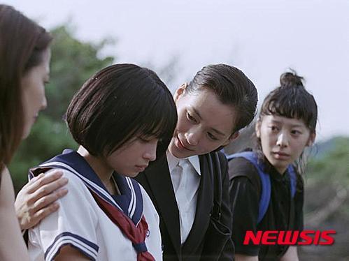 일본 국민여동생 카호 근황.jpg (겸 영화추천) | 인스티즈