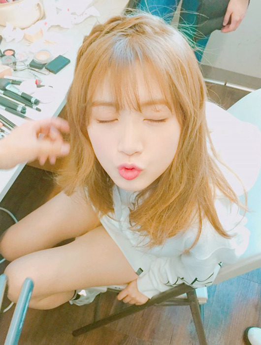 안이쁜척 하지만 이쁜 헬로비너스 | 인스티즈