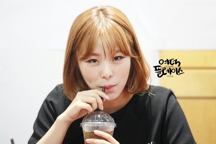 매력터지는 휘인 | 인스티즈