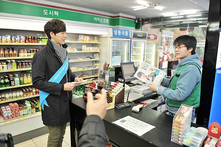 담배 못피는 남자배우들 | 인스티즈