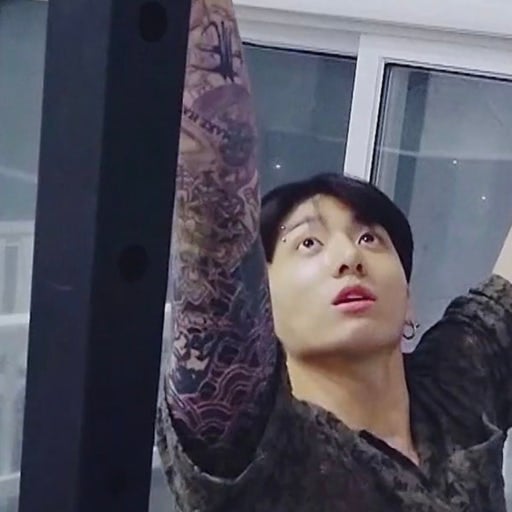 새로 추가한 것 같은 bts 정국의 타투 변천사 | 인스티즈