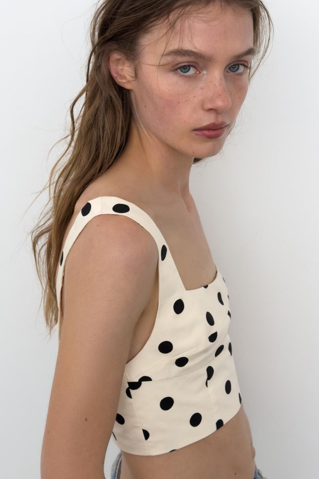 도트 무늬 유행을 이어가는 자라 신상 옷 | 인스티즈