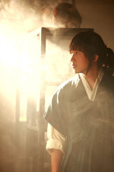 이정재 김남길 의외의 캐미에 헌정하는 너무 뻔한 스토리의 사극 영화.txt | 인스티즈