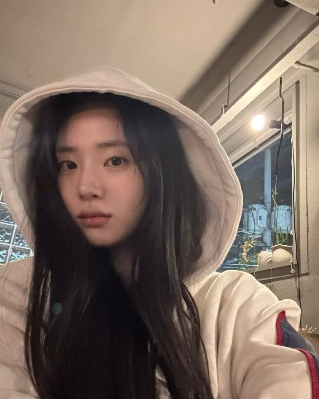 꽤 이쁘게 생긴 배우 신시아 | 인스티즈