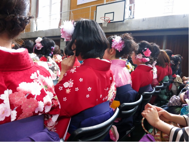 일본 쇼핑몰에서 파는 여대생들 졸업의상 | 인스티즈