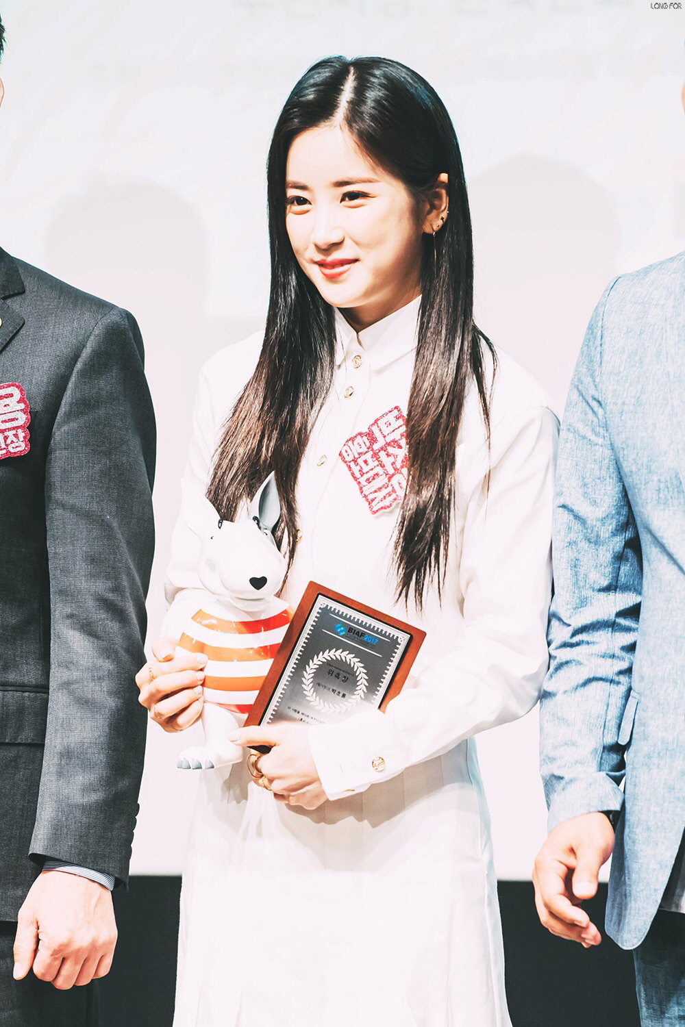 [에이핑크] 친한 형에게 같이 후쿠오카에 가자는 제의를 받게되서 박초롱 | 인스티즈