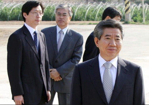 문재인 : 그의 죽음이 나를 정치의 길로 들어서게 했다 | 인스티즈