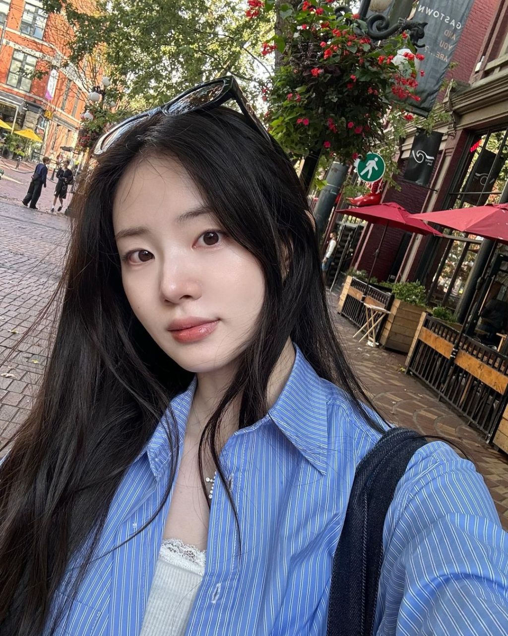 꽤 이쁘게 생긴 배우 신시아 | 인스티즈