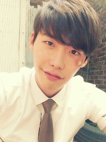 남자들에게 호불호가 갈리는 외모를 가진 대표적인 남자 연예인.jpg | 인스티즈