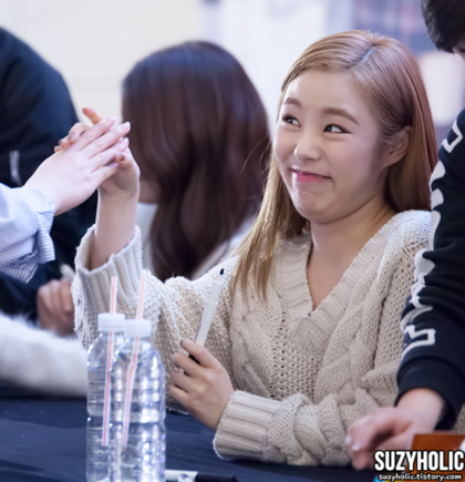 매력터지는 휘인 | 인스티즈