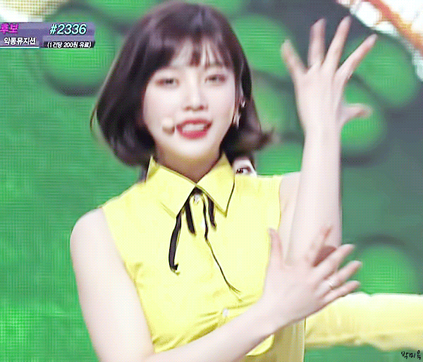 레드벨벳 단발 조이.gif | 인스티즈