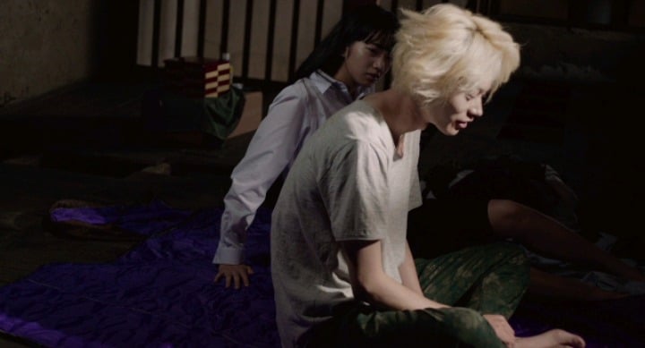 [물에빠진나이프] 퇴폐퇴폐 고딩의 기빨리는 연애 영화 - 13 | 인스티즈