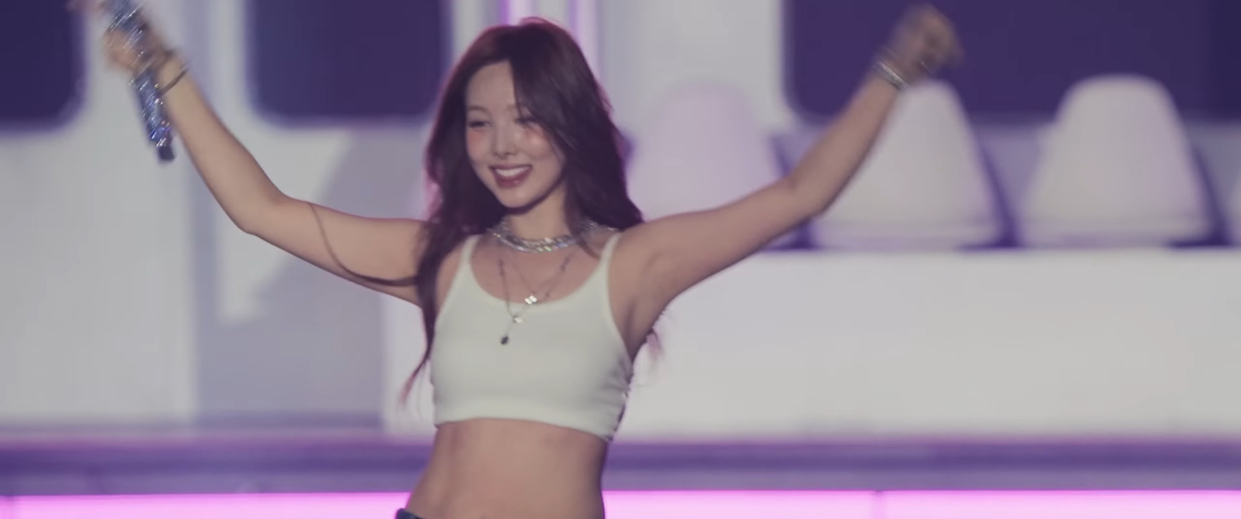 롤라팔루자 측 문제로 앵콜 무대 못하게 돼서 빡친 트와이스 | 인스티즈