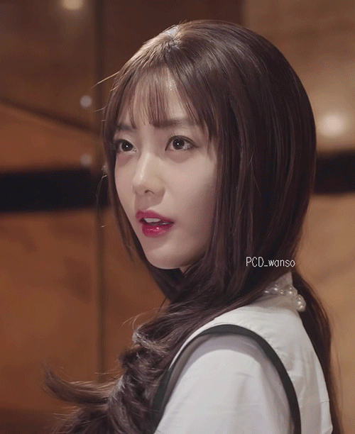 클라라 몸매 클라스.gif | 인스티즈