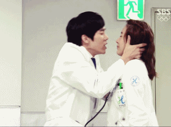 남자들 키스할때 유형 중 가장 선호하는 유형은? gif | 인스티즈