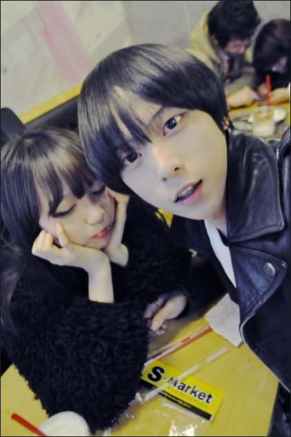 연예인커플 못지않게 핫한 얼짱커플들 (feat.중고딩) | 인스티즈