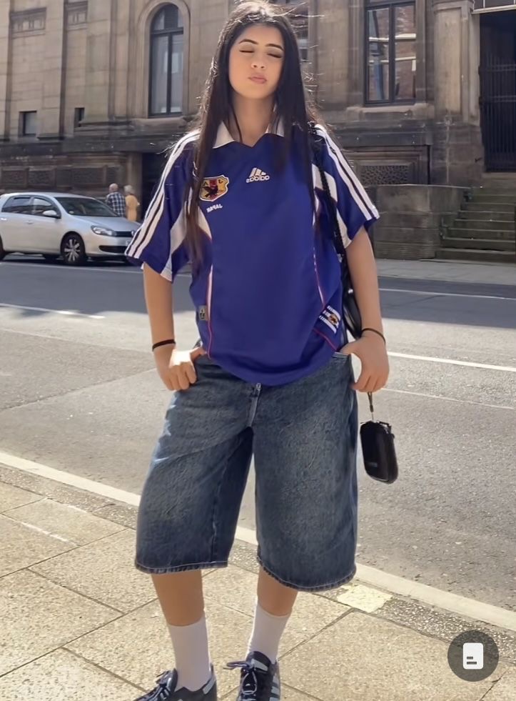올 여름 힙하고 싶어… 근데 너무 튀는 건 싫어… 하지만 평범하고 싶진 않아…👚🧢 | 인스티즈