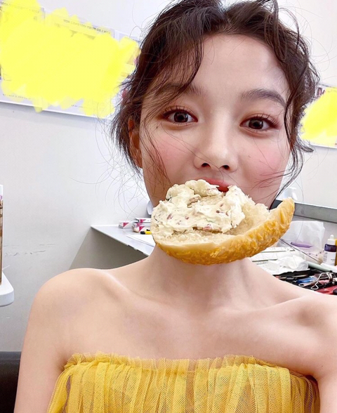 실제 아이돌 포카들로 알아보는 돌판 반포자이 포카 특징 | 인스티즈