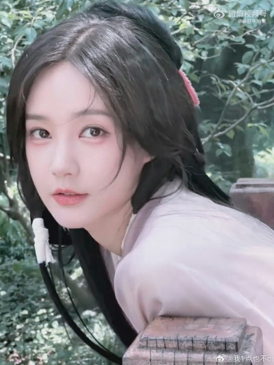 주연배우들 20살 나이차이의 로맨스 드라마 (중국/ 견환전 황샹임...) | 인스티즈