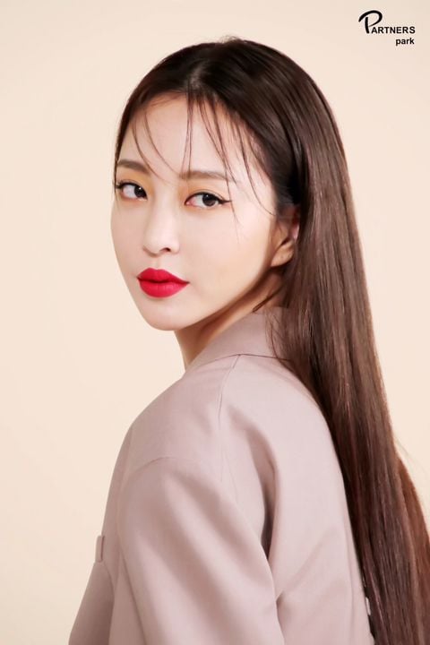 이토준지 토미에 닮았다고 언급 된 여자연예인들.jpg | 인스티즈