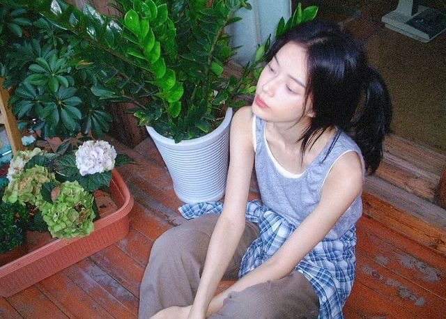 올 여름 힙하고 싶어… 근데 너무 튀는 건 싫어… 하지만 평범하고 싶진 않아…👚🧢 | 인스티즈