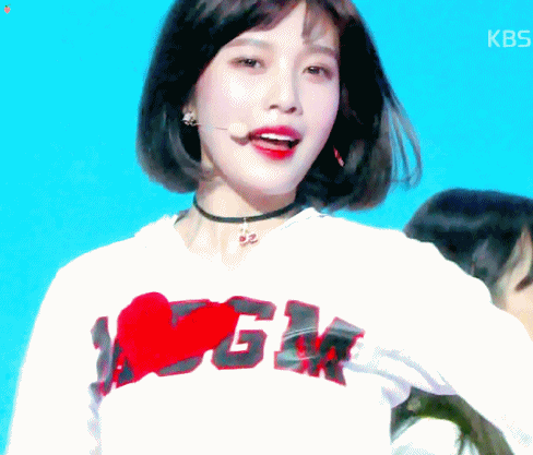 레드벨벳 단발 조이.gif | 인스티즈