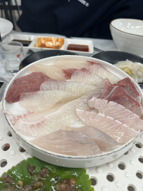 1월1일부터 낮술 땡기는 알콜처돌이의 침샘어택 | 인스티즈