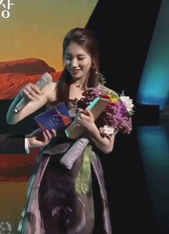 수지가 엠씨를 잘 보는 이유 | 인스티즈