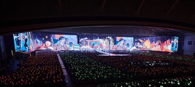 임영웅 전국투어 인천콘서트 3면 스크린 근황 | 인스티즈