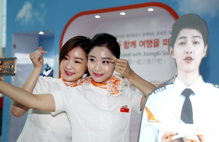 "제주항공 승무원 공채, 20%는 인스타그램으로 뽑는다" | 인스티즈