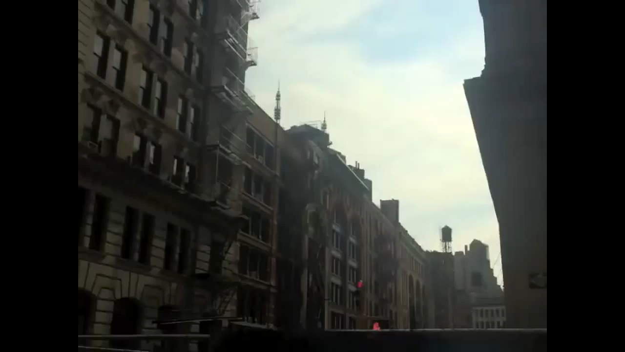 테일러 스위프트의 팬 결혼식 뒷풀이 찾아가는 브이로그 캡쳐 | 인스티즈