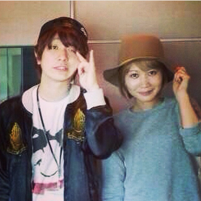 2015년 한 해 일본 주간지의 사골연금이 된 "이해안된다 더럽다"vs"제3자가 고나리할 문제 아니다"로 의견 엄청 나뉘는 [복잡한] 스캔들 | 인스티즈