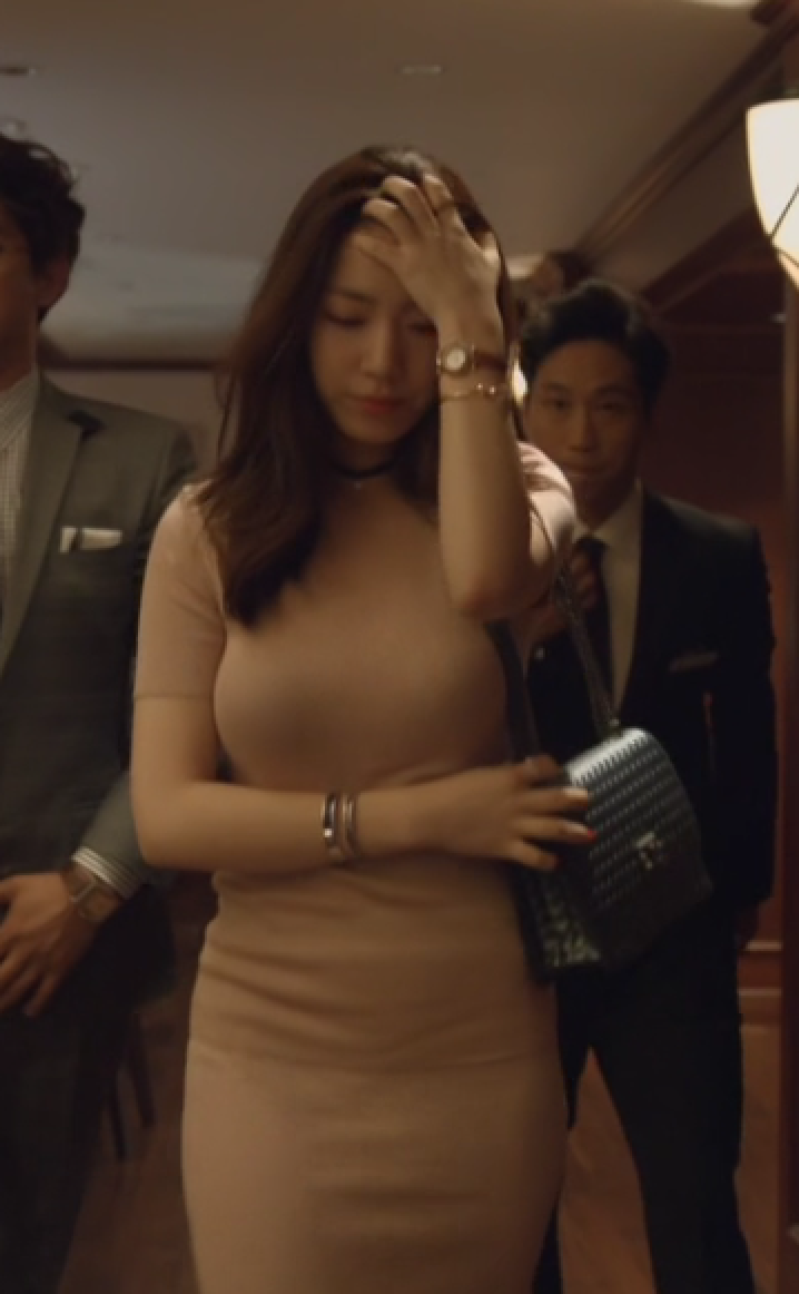 하프타임 기념 류화영 몸매ㄷㄷㄷ.gif | 인스티즈