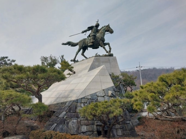 진짜 미쳐버린 남미새의 도시 | 인스티즈