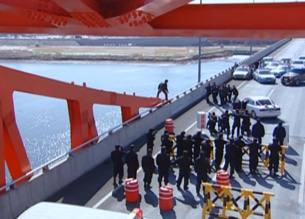 드디어 넷플에 올라 온 고수가 누명쓰고 무기징역 받았다가 대기업 사장으로 돌아와서 복수하는 드라마 | 인스티즈