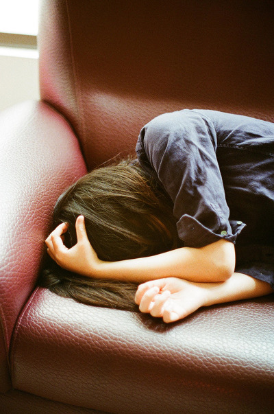 내 전생에 너를 얼마나 울렸기에 한평생 날 붙들고 잠 못자게 하는가 | 인스티즈