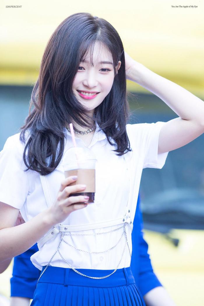 앞머리 있는 정채연.jpg | 인스티즈
